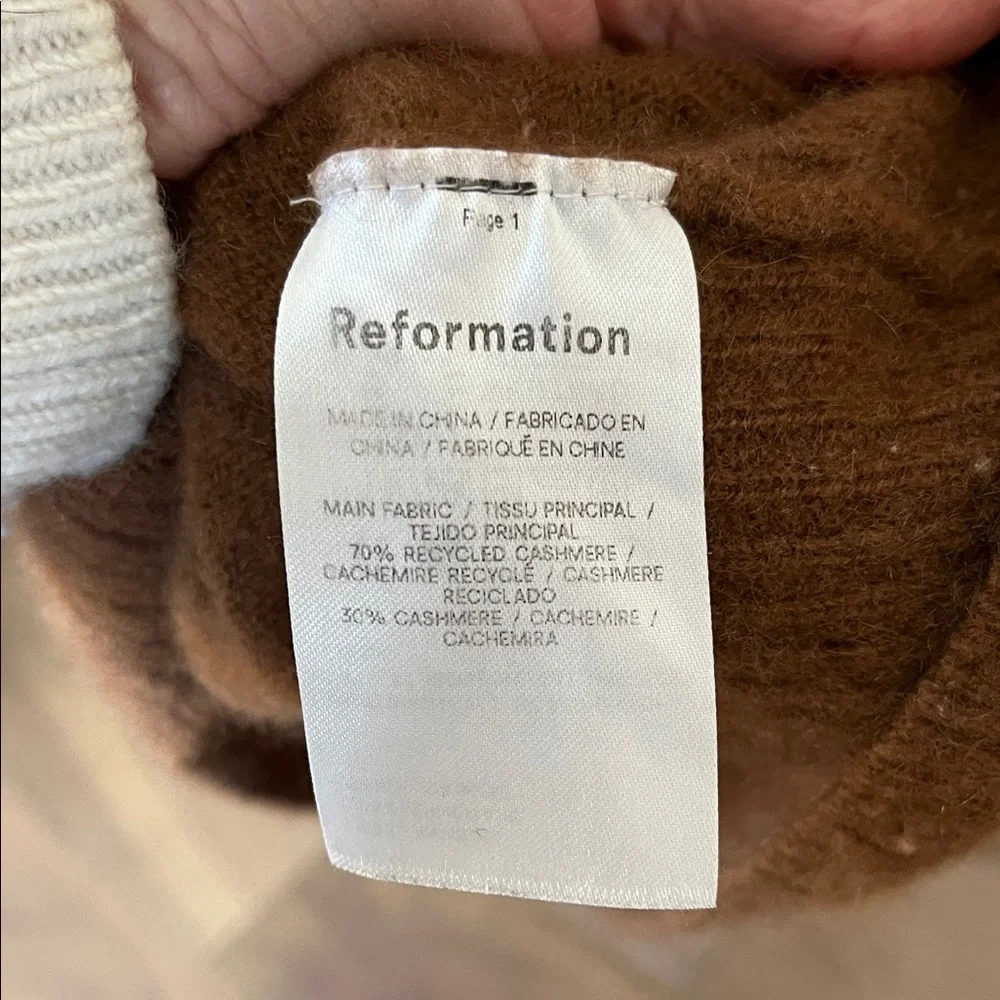 Reformation Cashmere Sweater - Picture 3 of 3